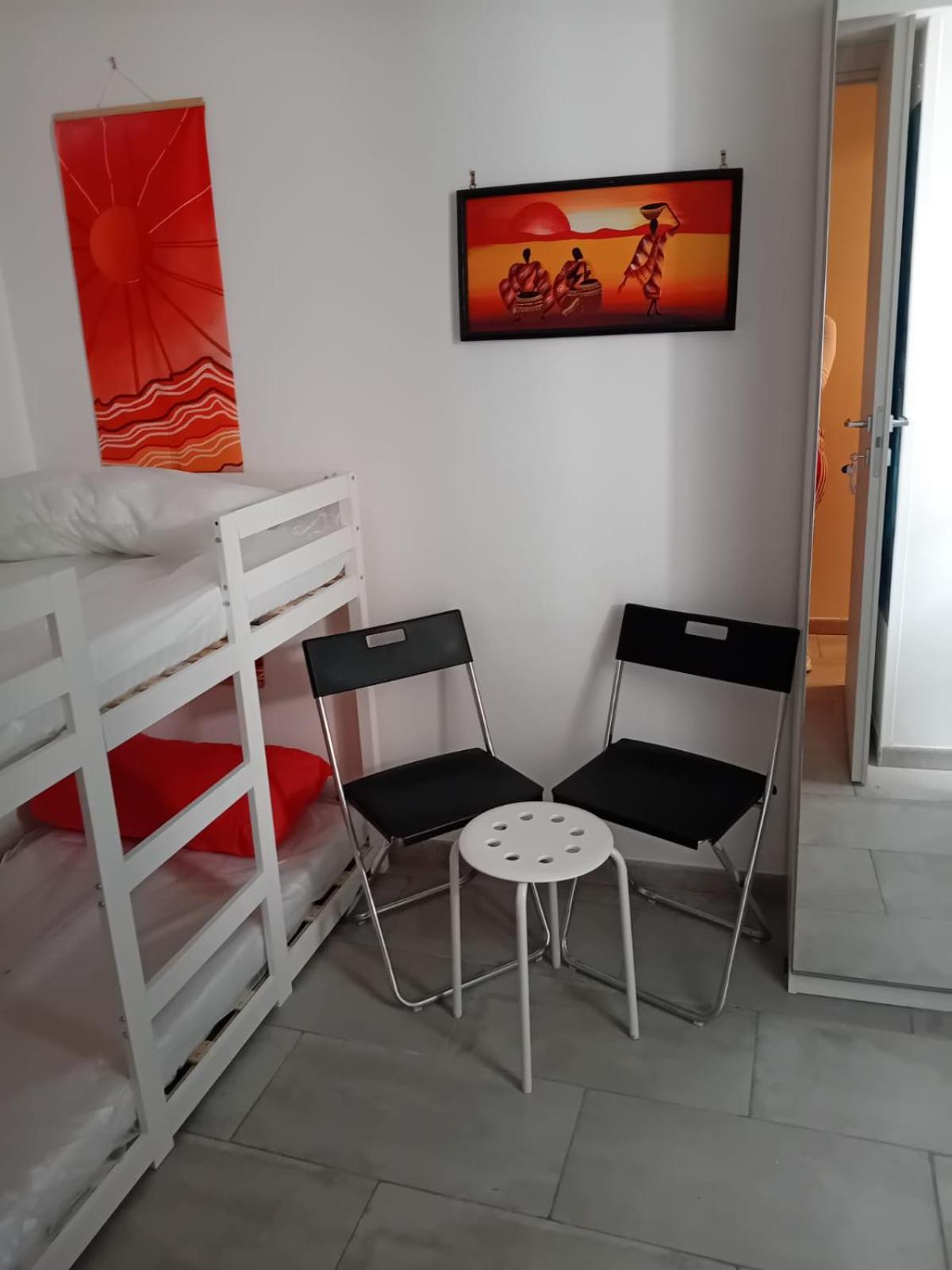 Room In Historical City Centre With Private Bathroom Катанія Екстер'єр фото