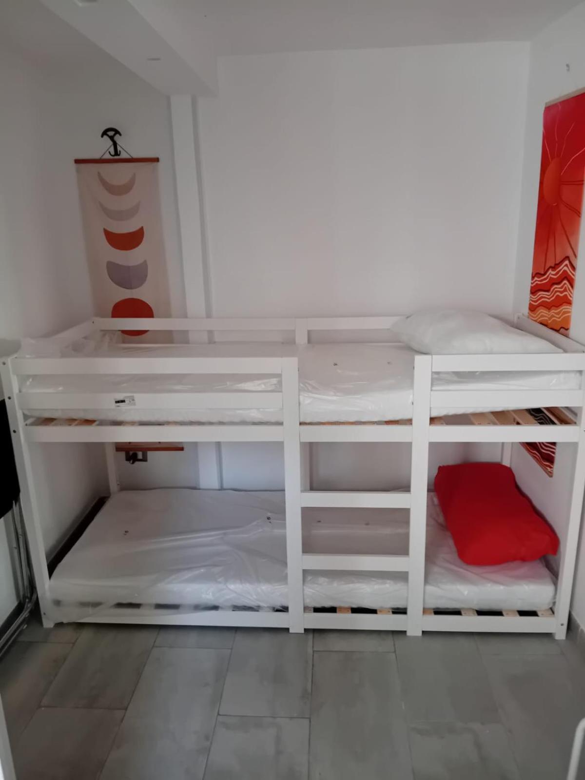Room In Historical City Centre With Private Bathroom Катанія Екстер'єр фото